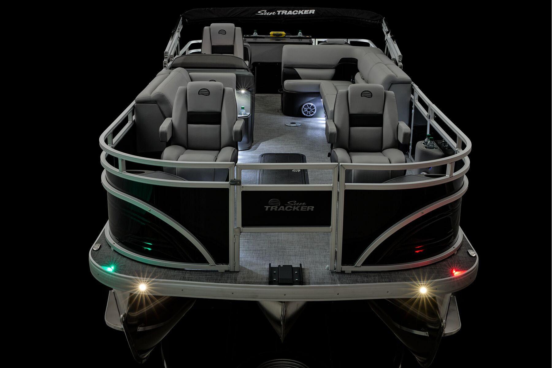 2026 Sun Tracker Sportfish 24 XP3 - 31