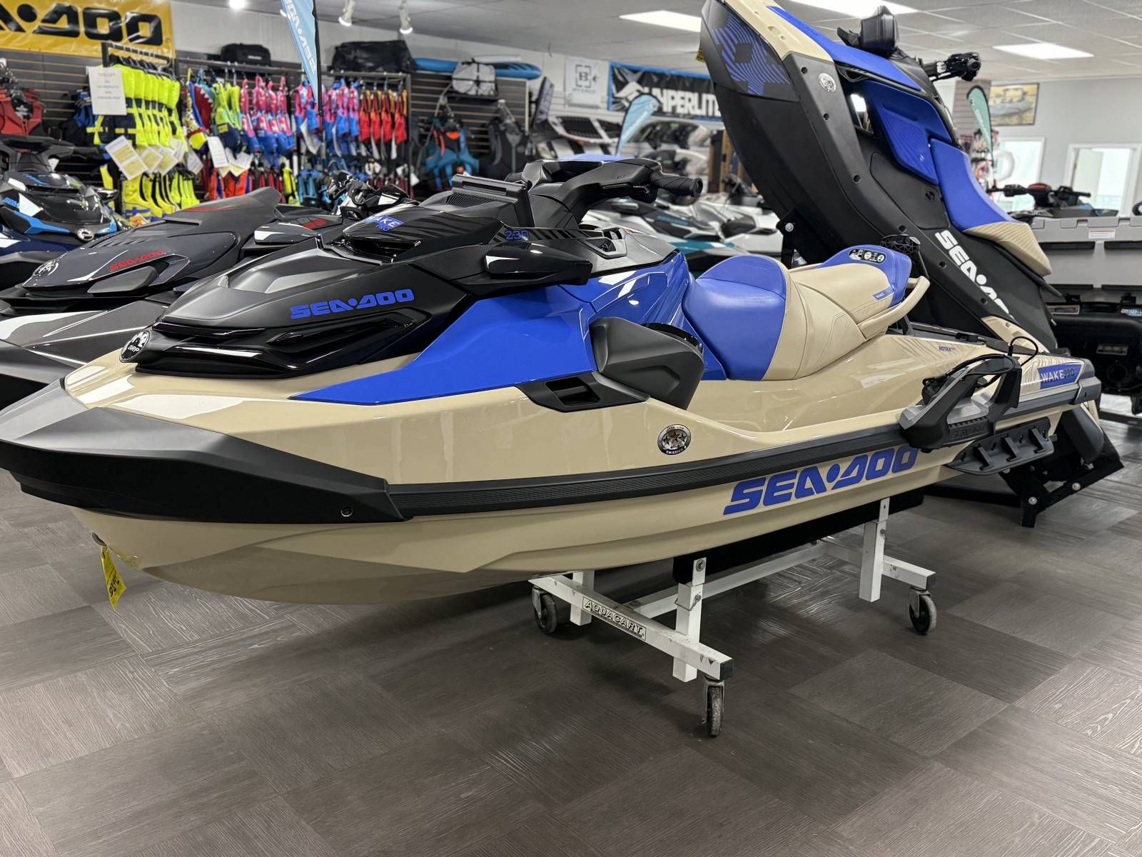 2026 Sea-Doo 13ta - Wake Pro 230 W/snd - 2