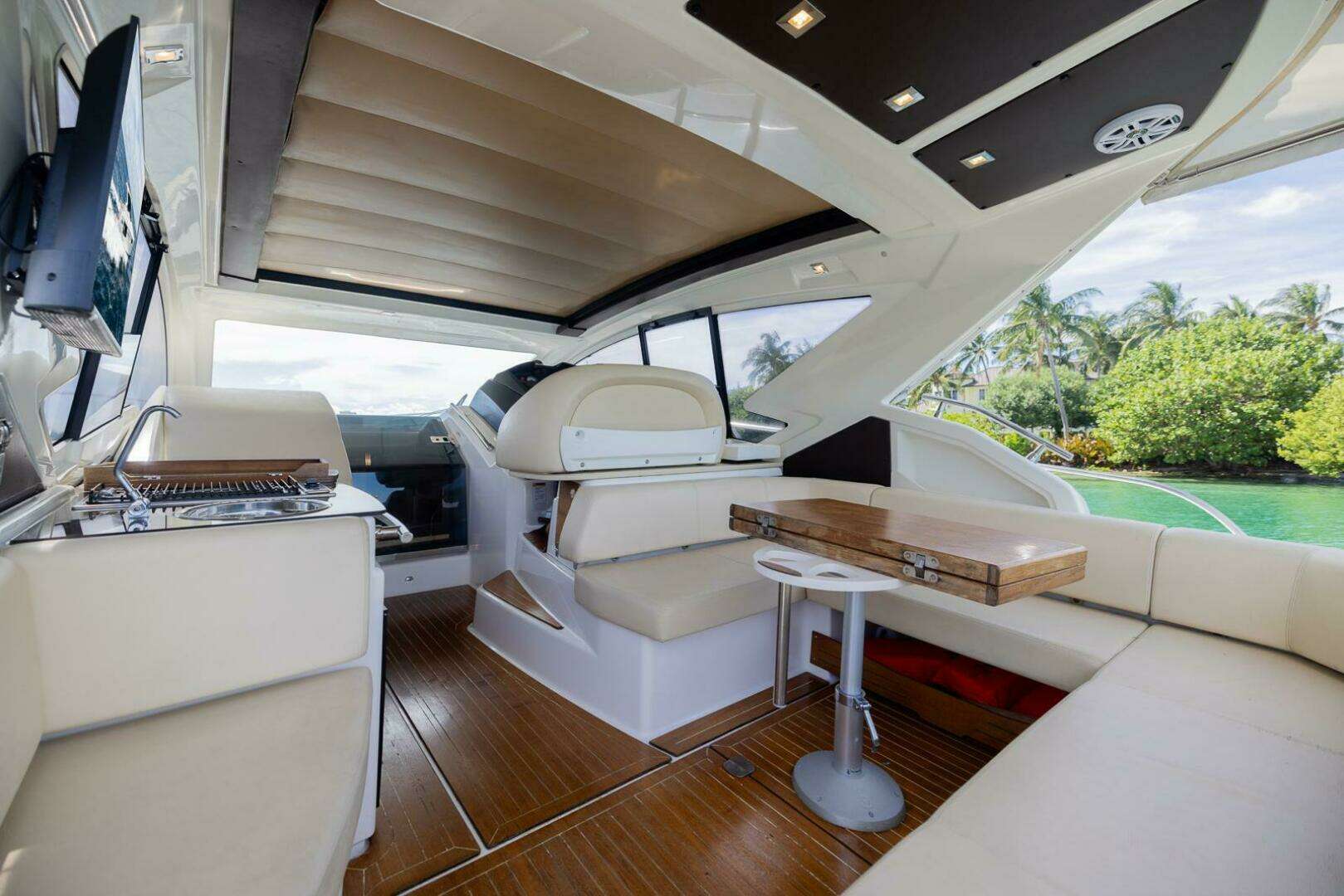 2014 Cranchi M 44 HT - Image 4