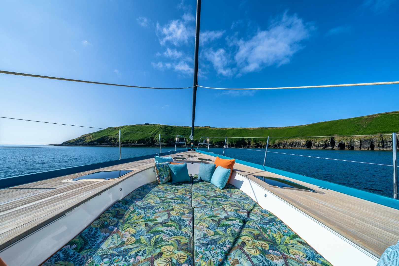 2013 Oyster Yachts Oyster 885 - Image 14