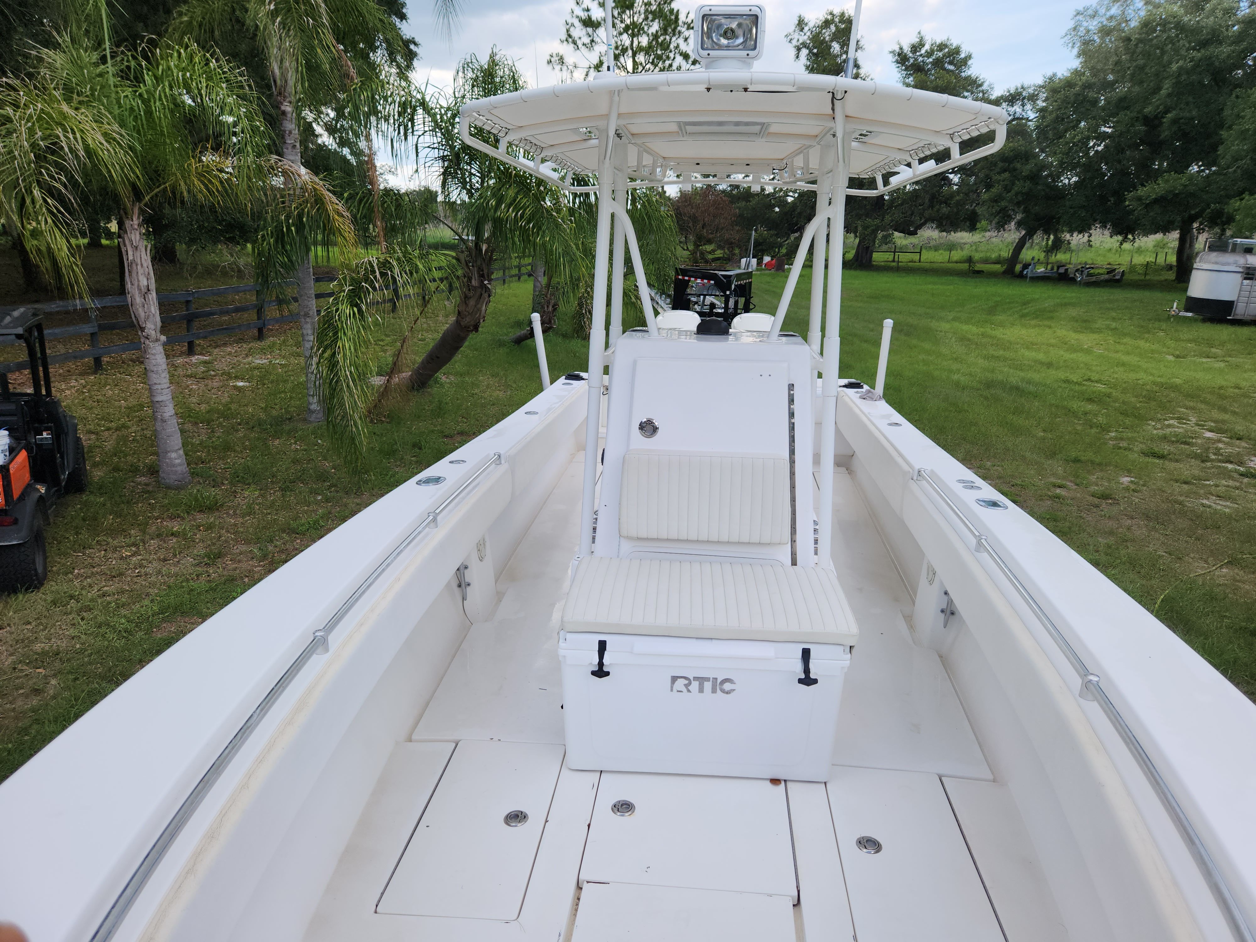 2005 Contender 27t - 15