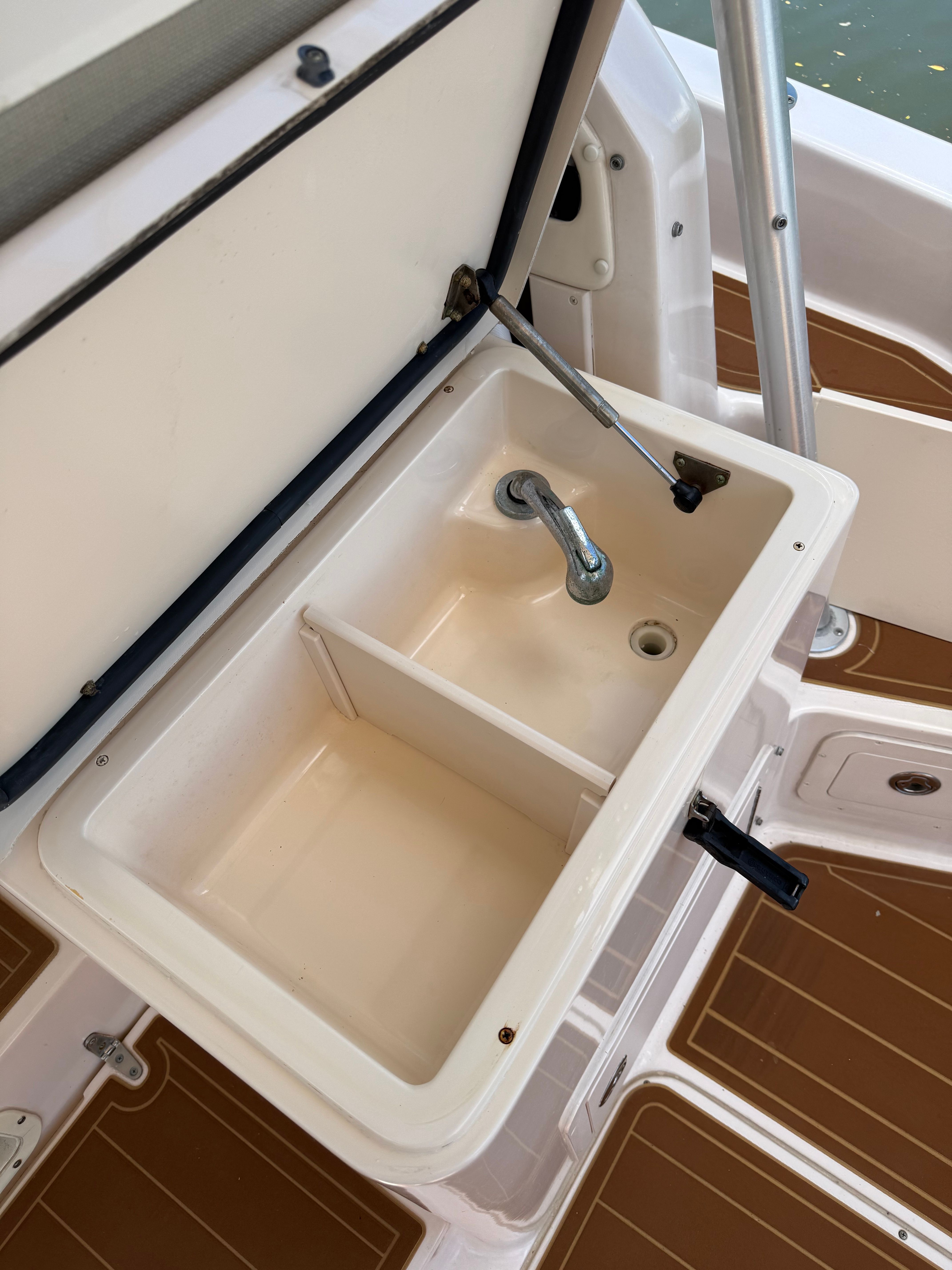 2006 Grady-White Marlin 300 - 30