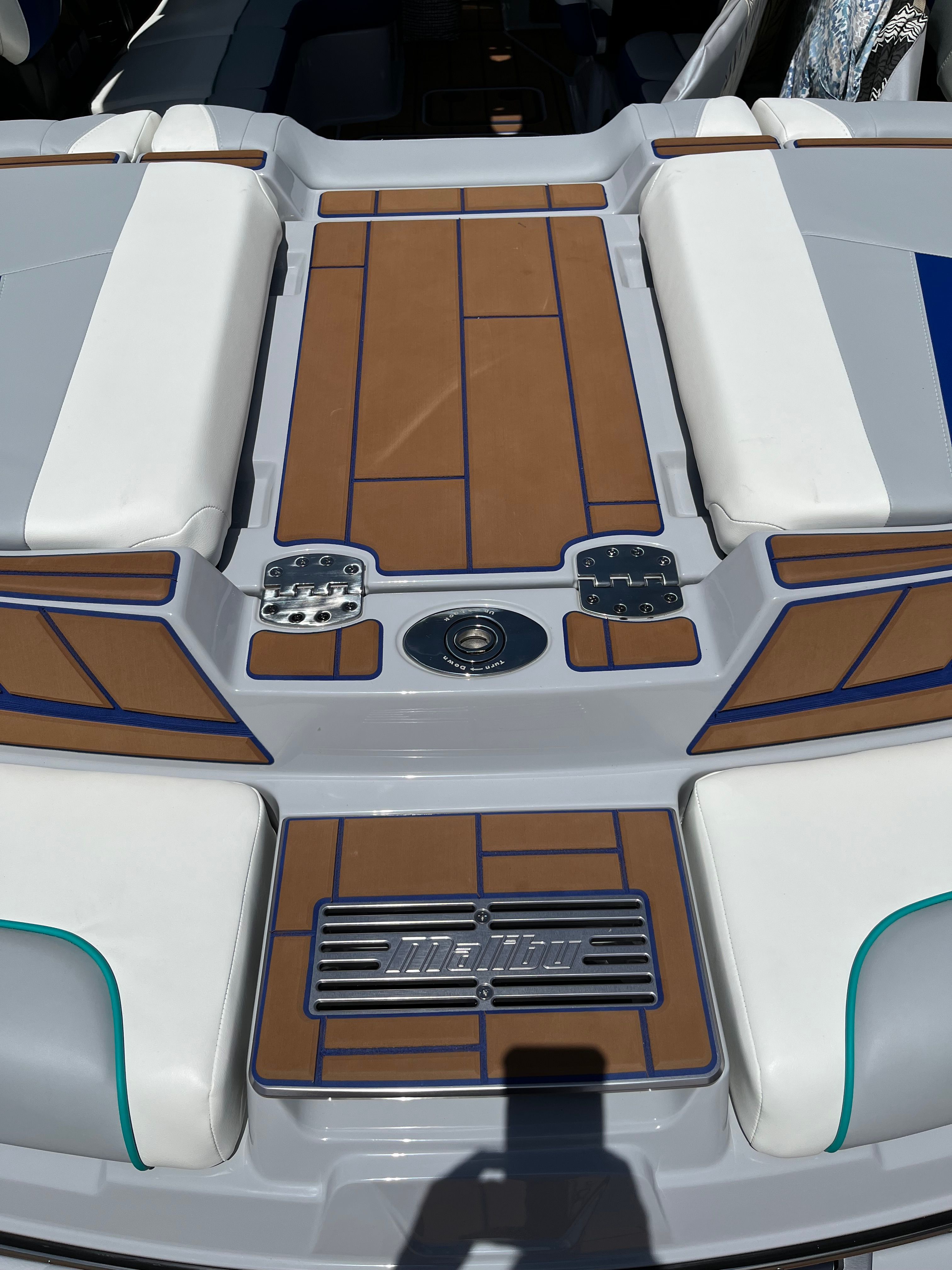 2023 Malibu Wakesetter 23 MXZ - 13