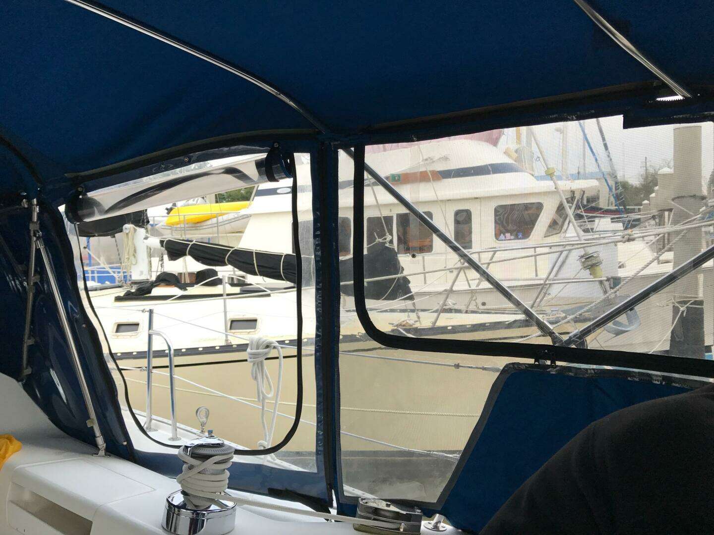 1995 Catalina 42 Mk II - Image 15