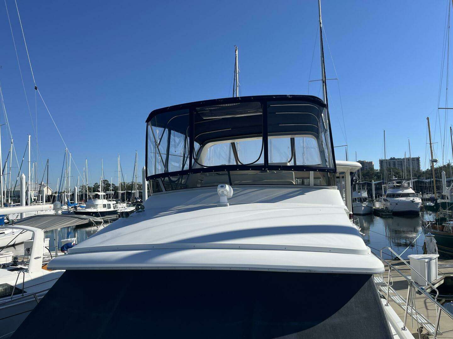 1995 Carver 440 Aft Cabin - Image 55