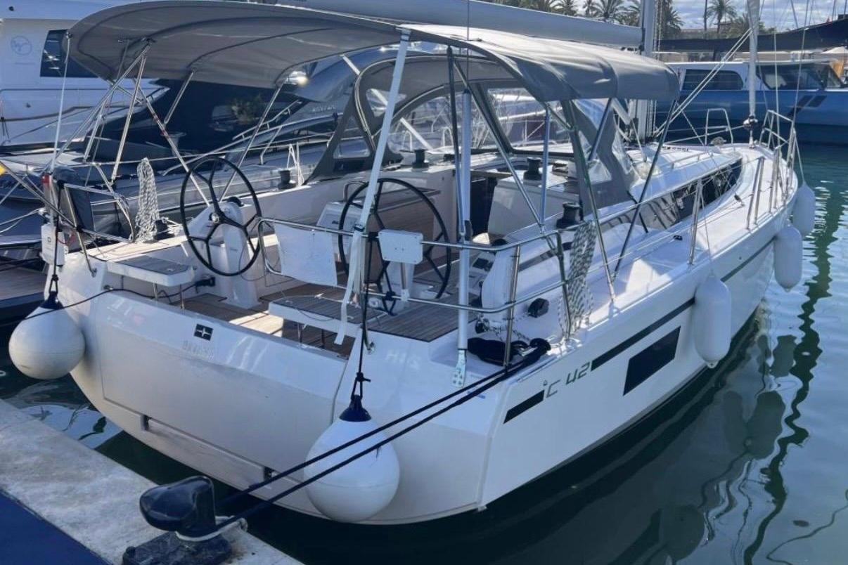 2022 Bavaria C42