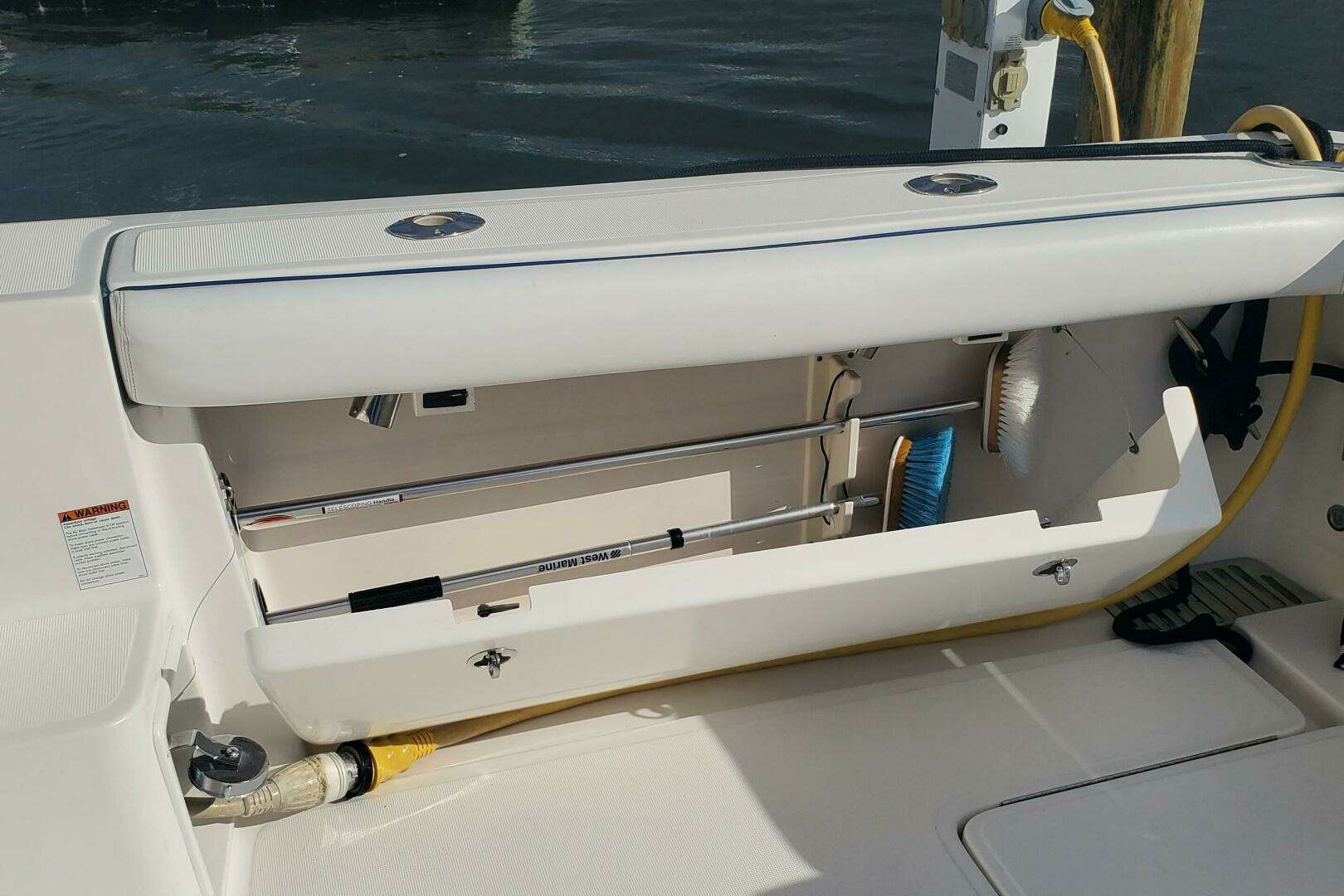 2006 Tiara Yachts 4200 Open - Image 10
