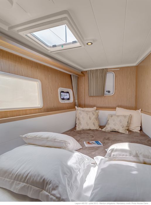 Manufacturer Provided Image: Lagoon 400 S2 Port Forward Guest Cabin