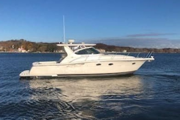 2001 Tiara Yachts 38 Open