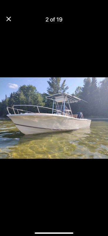 1982 Chris-Craft Center Console - 3