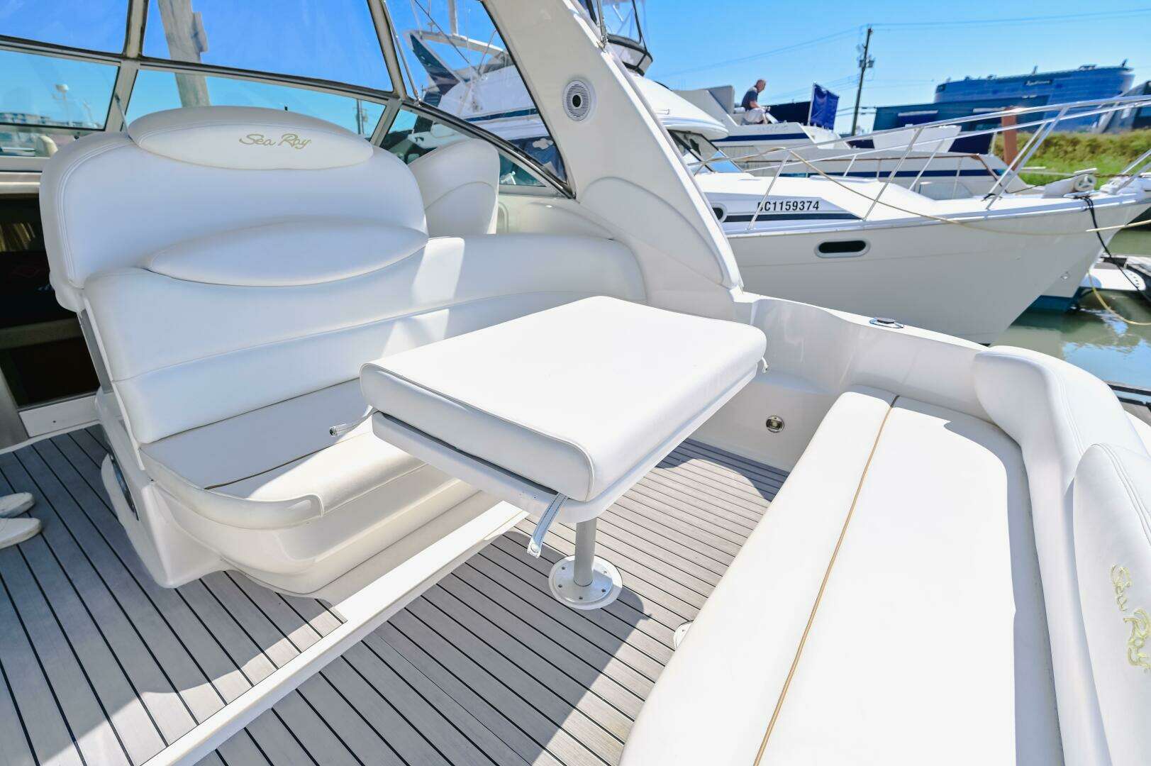 2001 Sea Ray — - Image 11