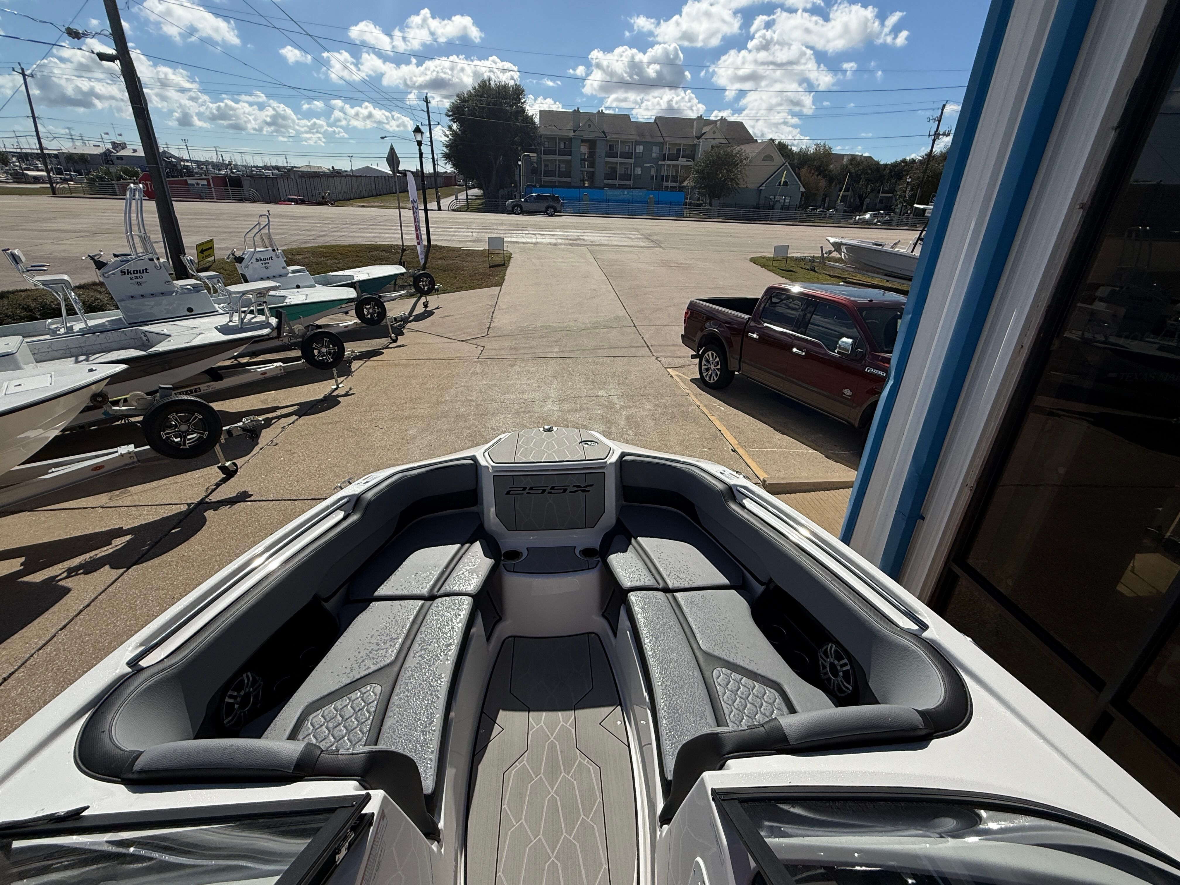 2026 YAMAHA 255 XE - Image 7