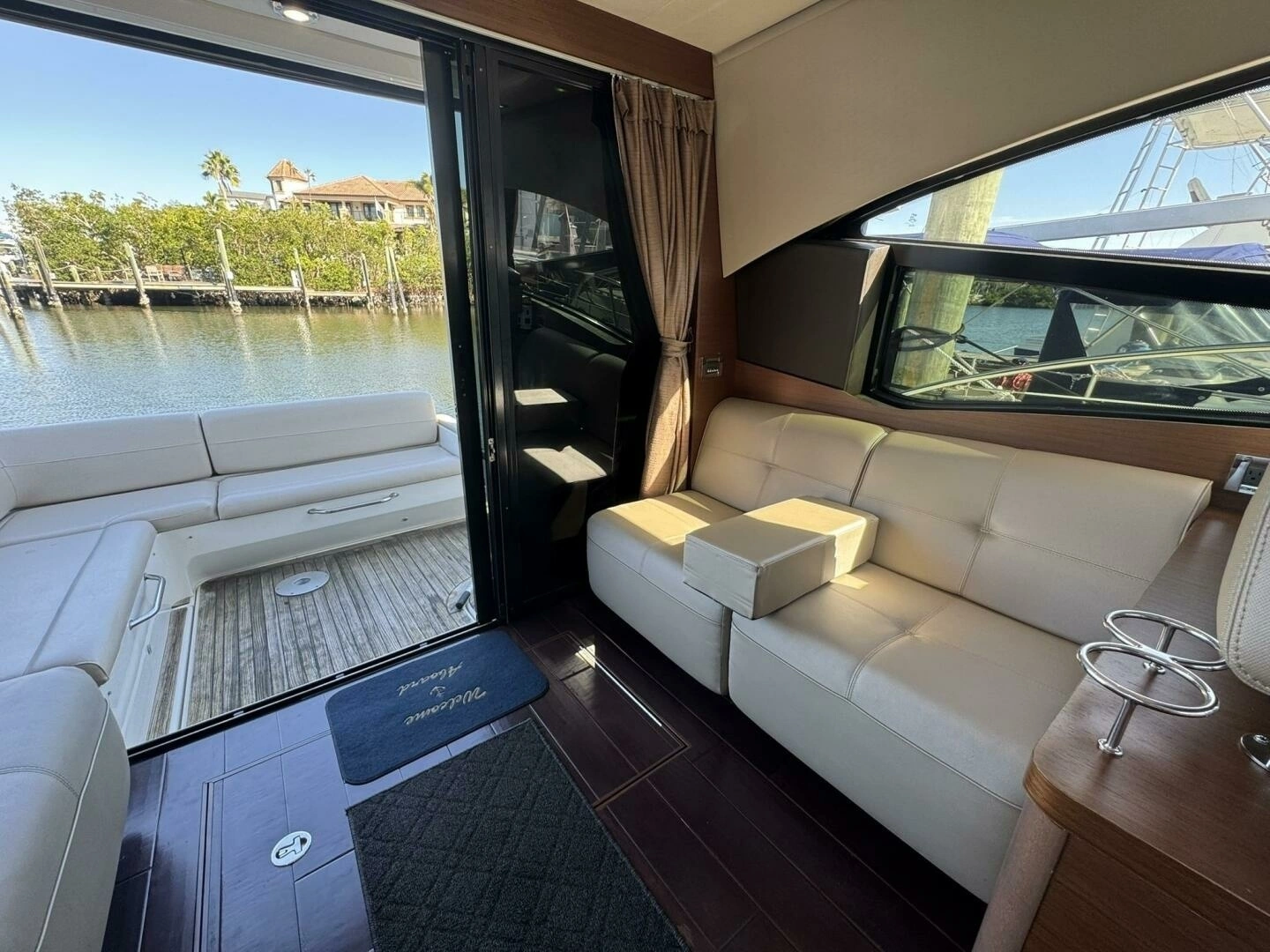 2016 Sea Ray 470 Sundancer - Image 26