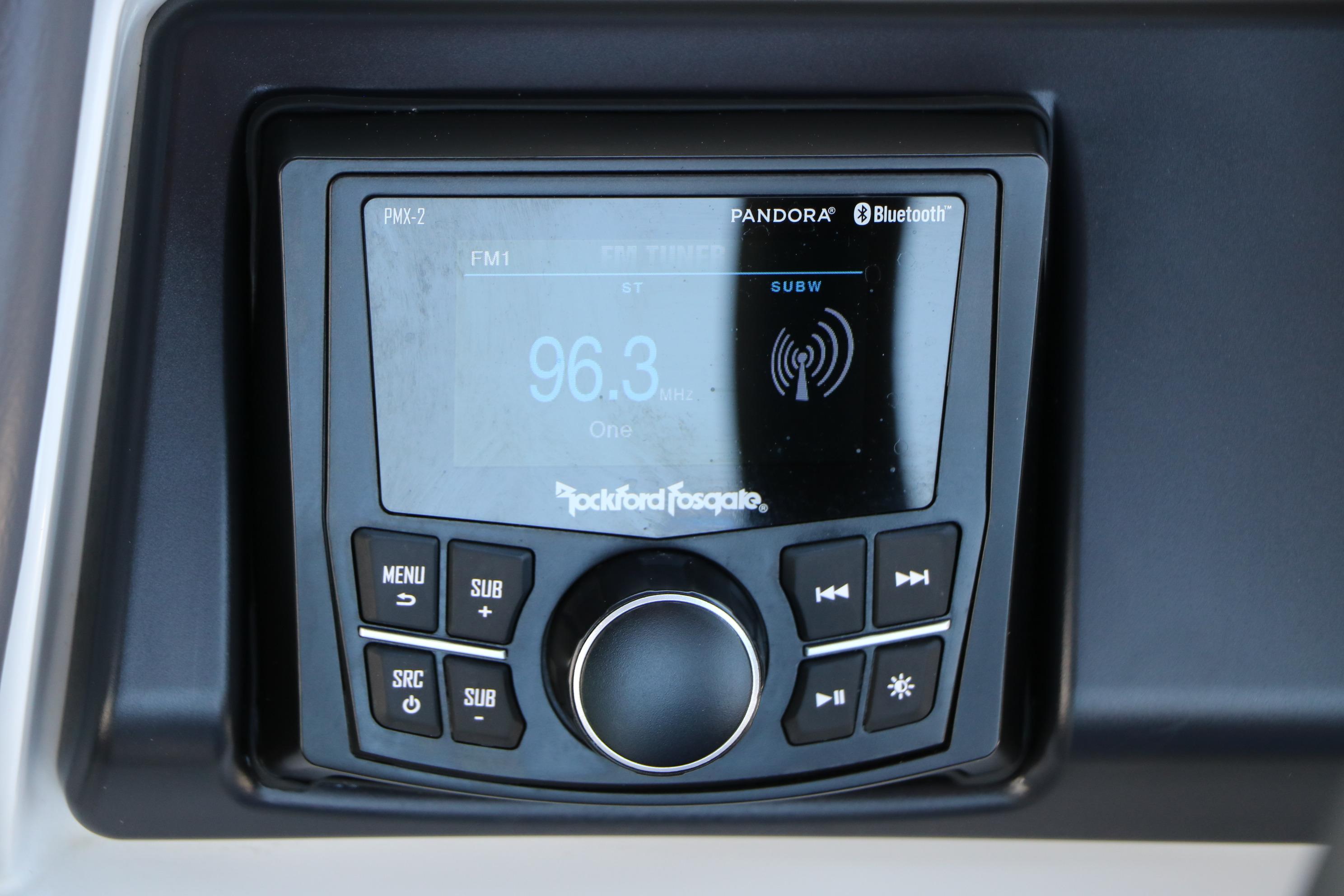 Rockford Fosgate audio system in 2024 Bennington 23 RX Swingback, featuring Bluetooth and Pandora connectivity.
