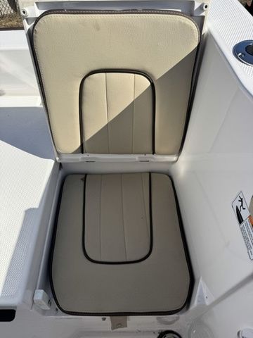 2026 Yamaha Boats 222 FSH Sport - 20