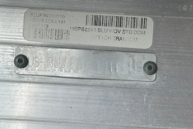 2019 Sun Tracker Party Barge 22 XP3 identification plate with serial number and barcode.
