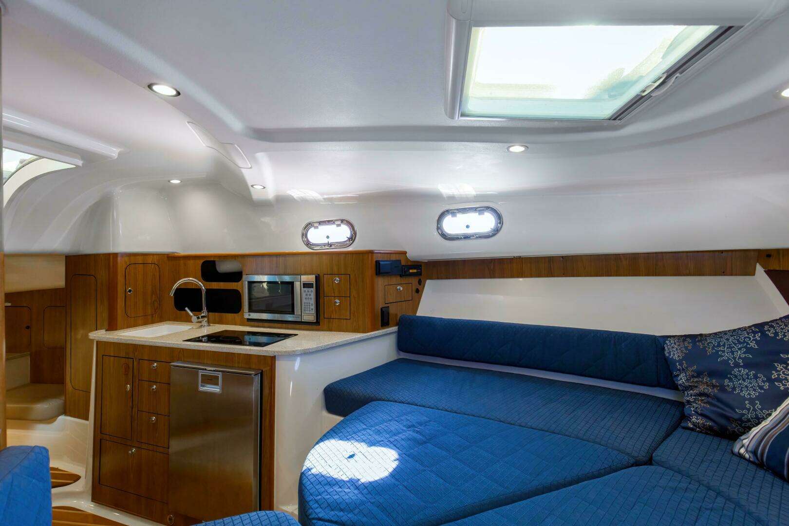 2012 Pursuit OS 345 Offshore - Image 24