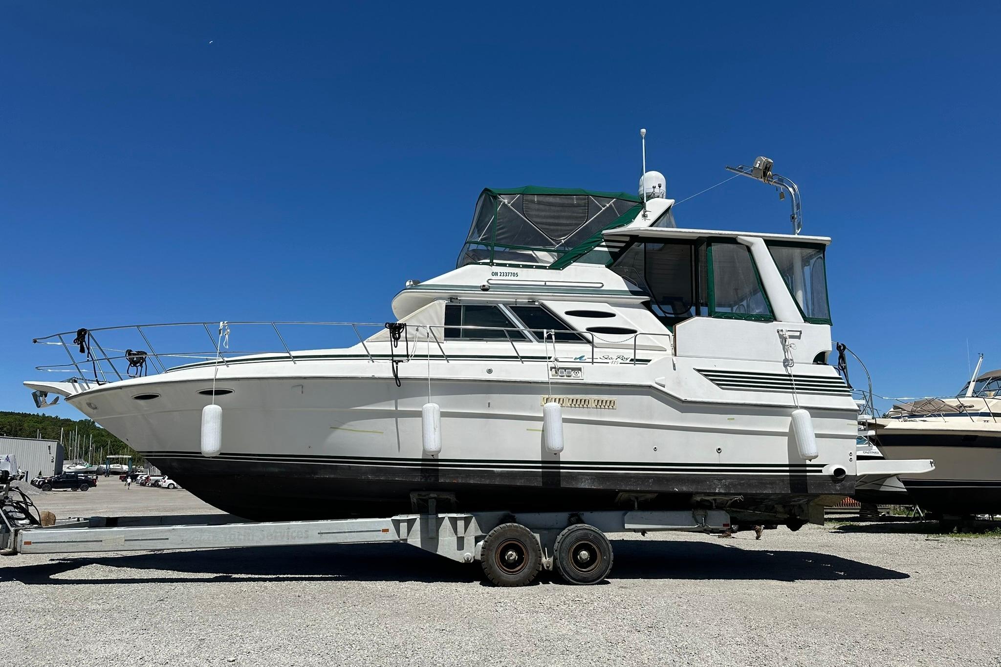 1988 Sea Ray 415 Aft Cabin