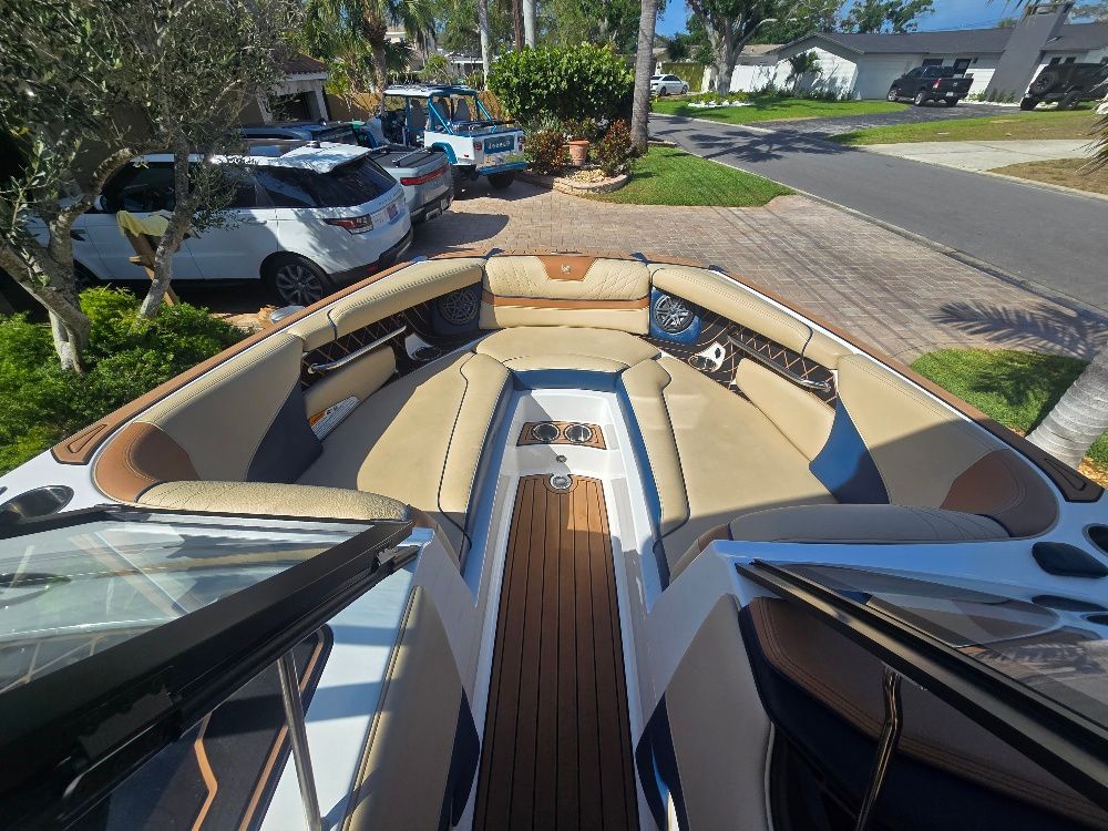 2020 Nautique GS24 - 16