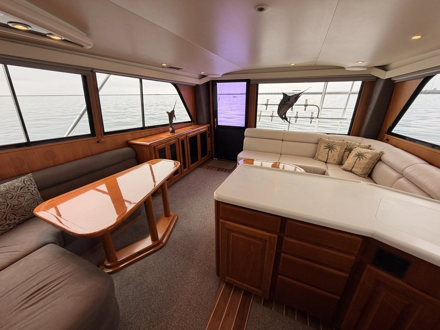 1994 Viking 50 Convertible - Image 7