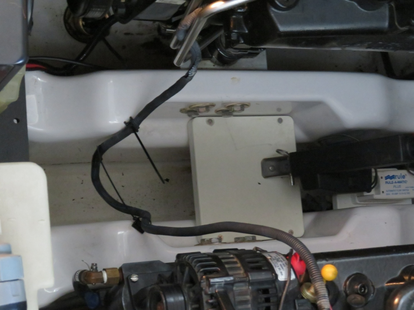 2008 Four Winns 338 Vista - Image 18