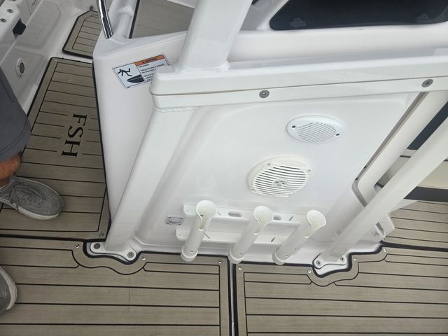 2022 Yamaha Boats 195 FSH Sport - 8