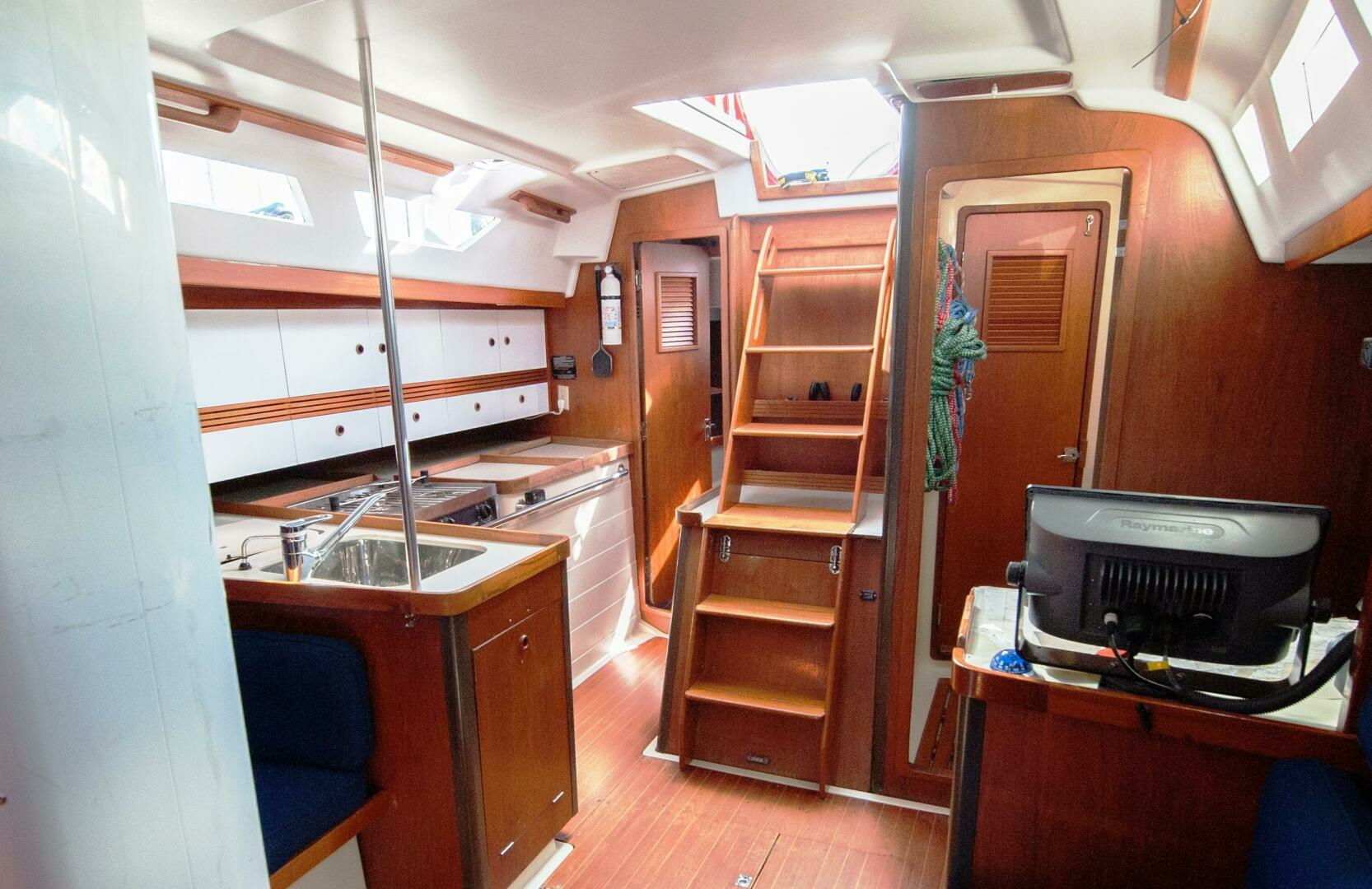 1985 C&C 44 - Image 23