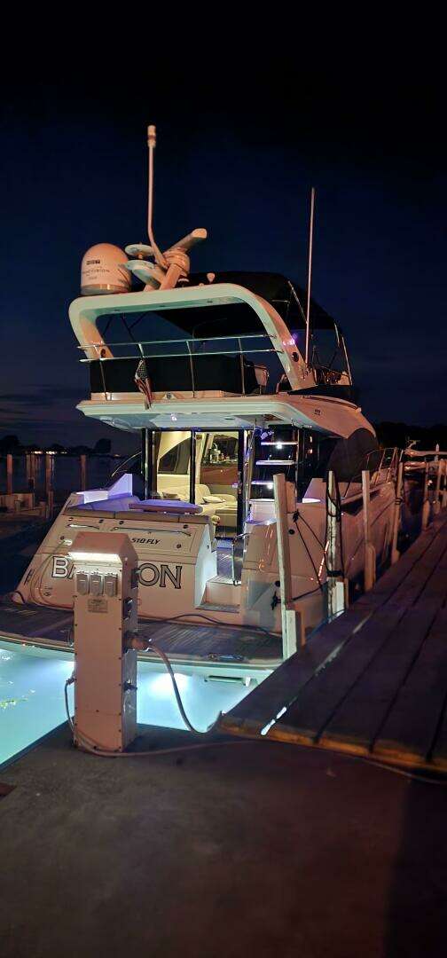 2017 Sea Ray 51 Fly - Image 4
