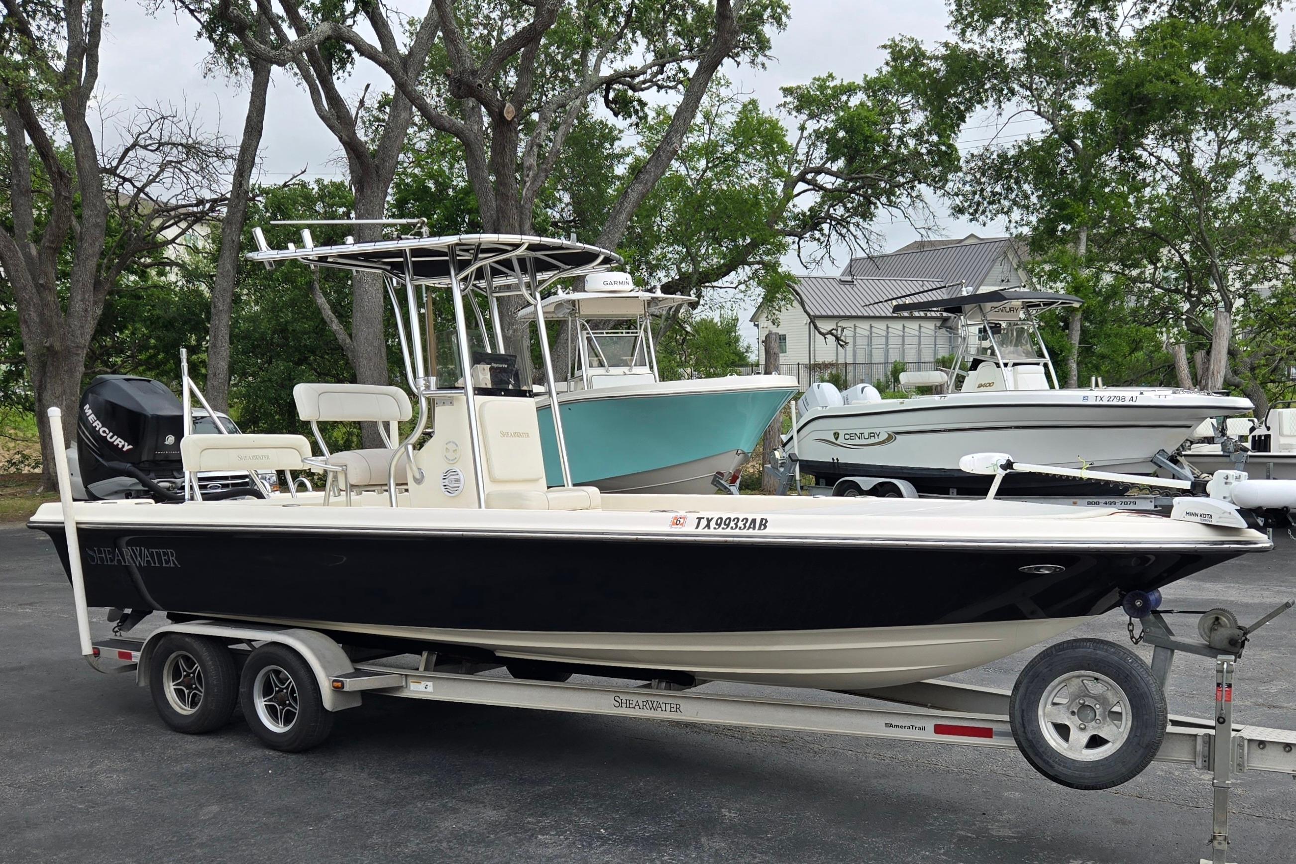 2006 ShearWater 2400Z