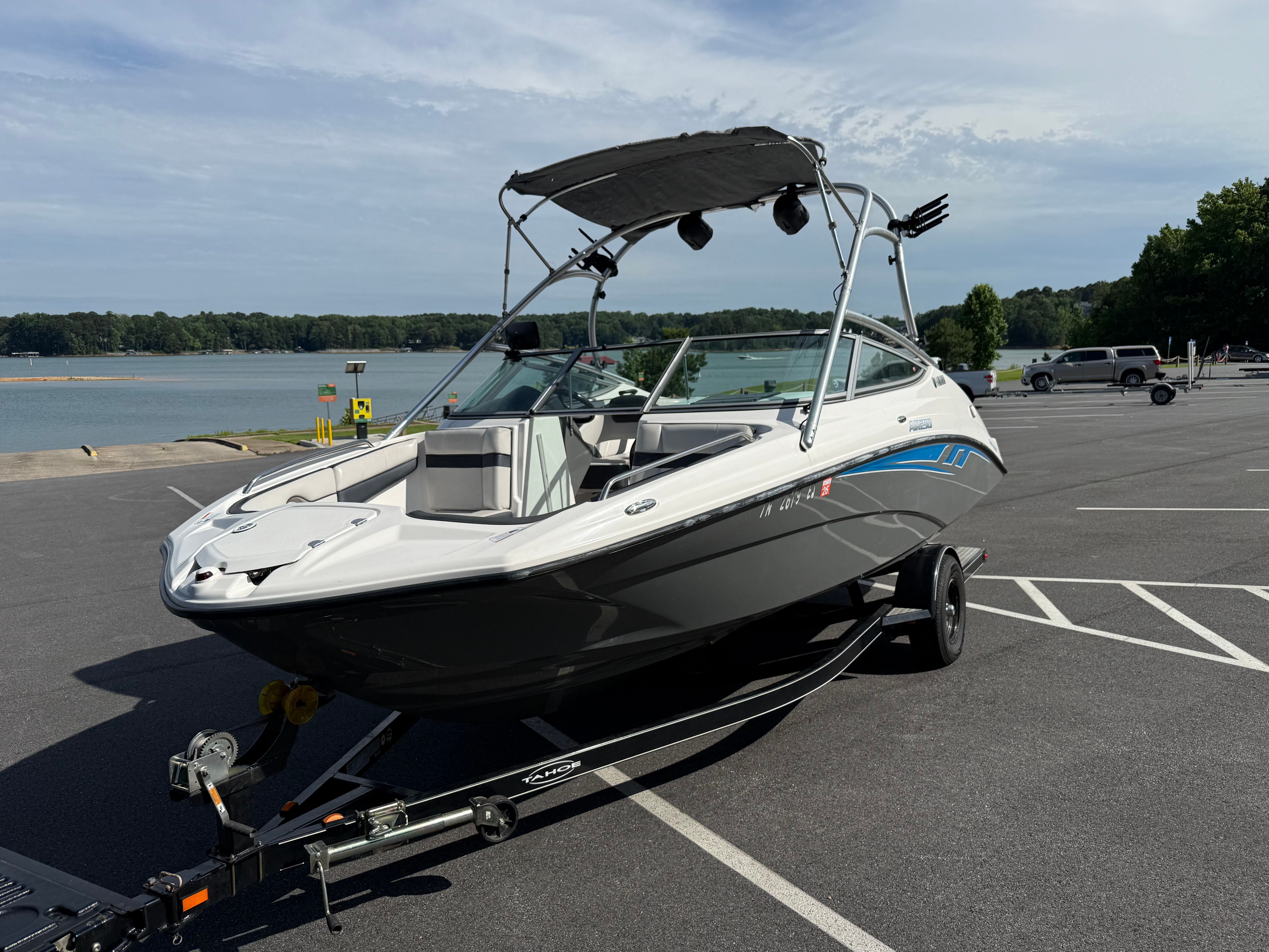 2015 Yamaha Boats AR210 - 2