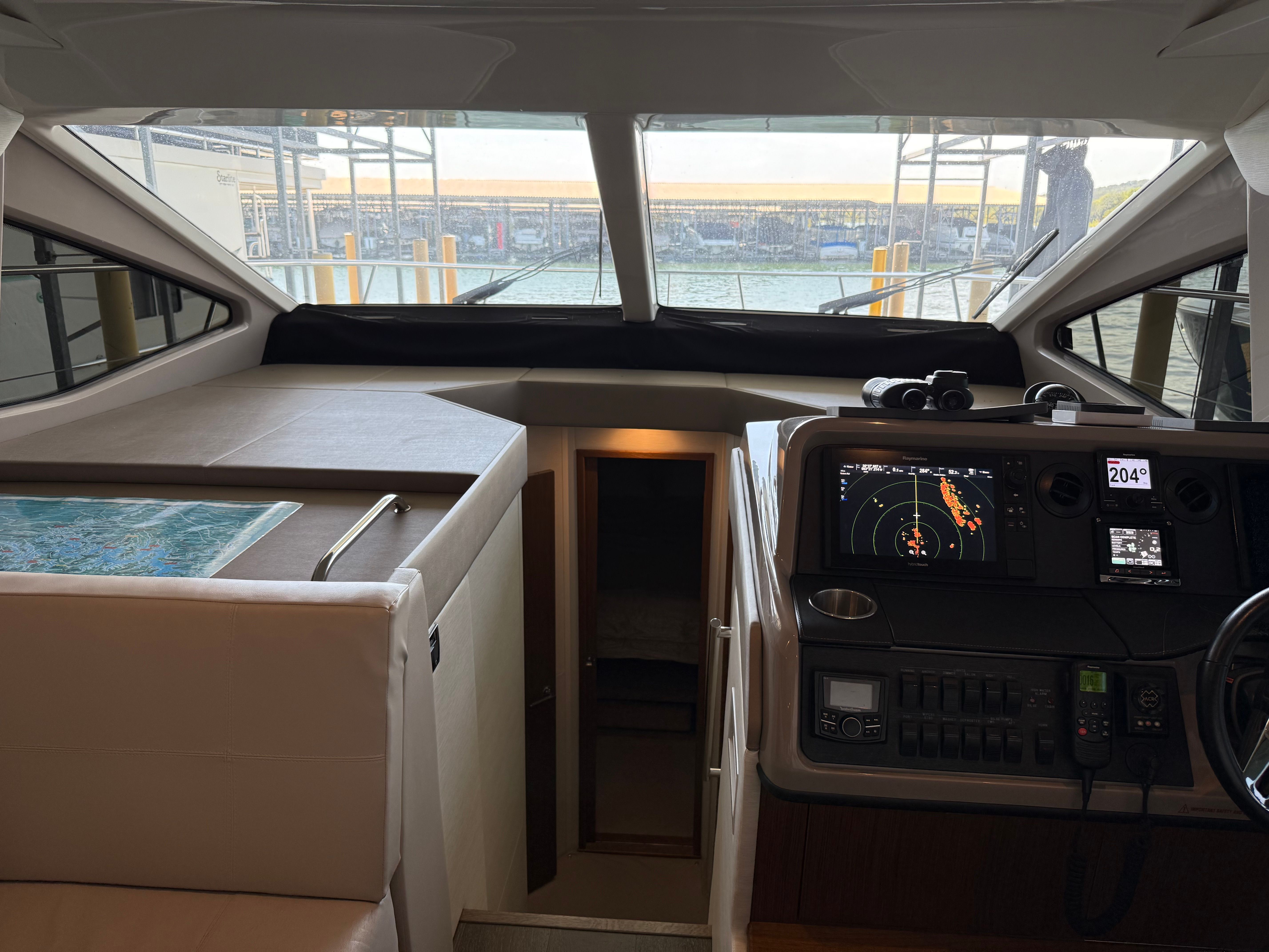2017 Sea Ray Sundancer 460 - 25