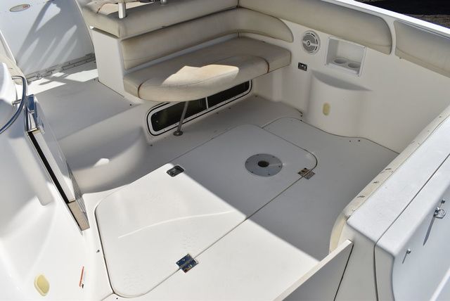 2005 Larson Cabrio 310 - 15