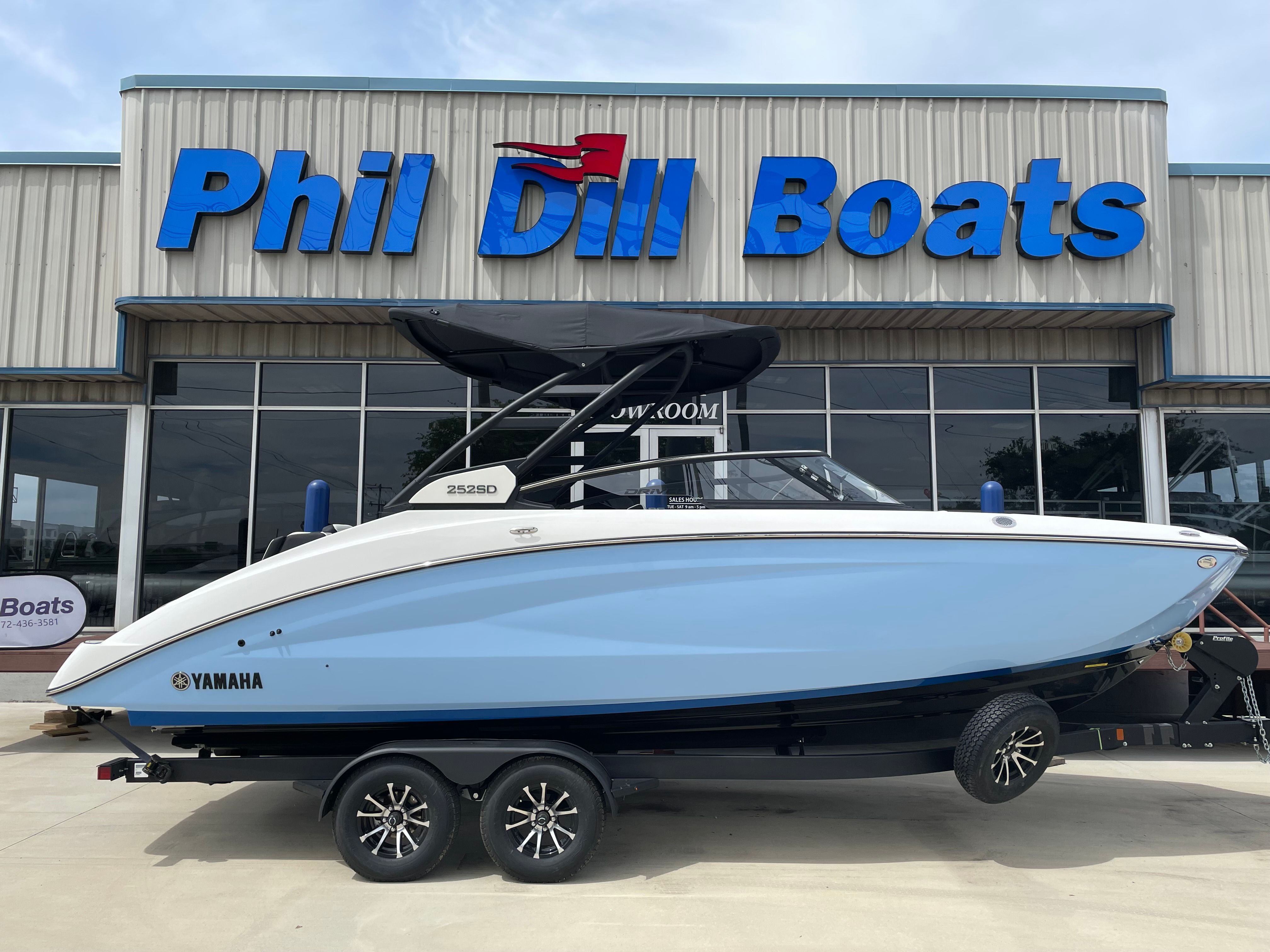 2026 YAMAHA 252 SD - Image 2