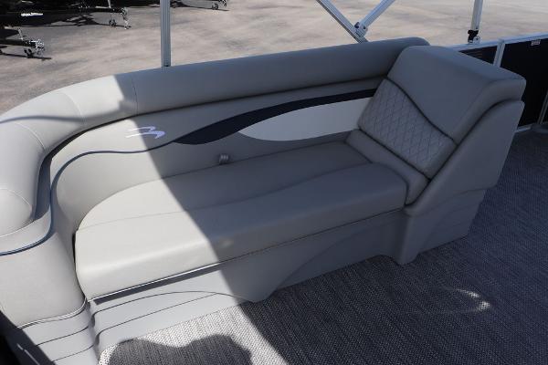 2024 Bennington 21 SSR boat interior with luxurious gray seating.