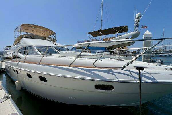 2000 Viking Princess 52 Flybridge
