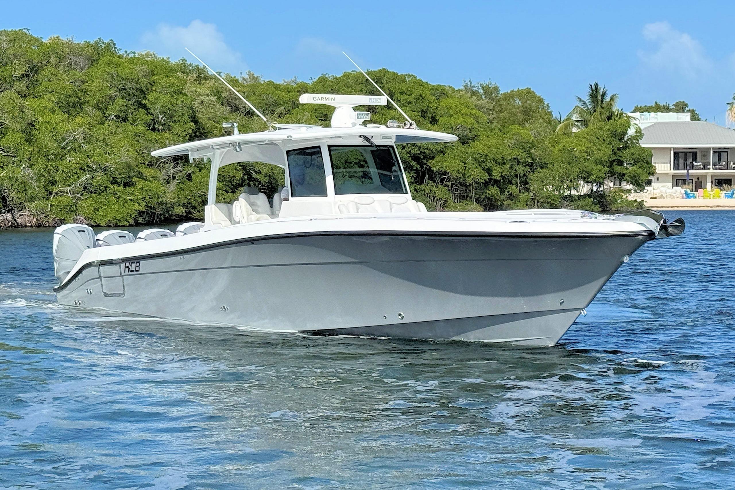2020 HCB 42 Siesta