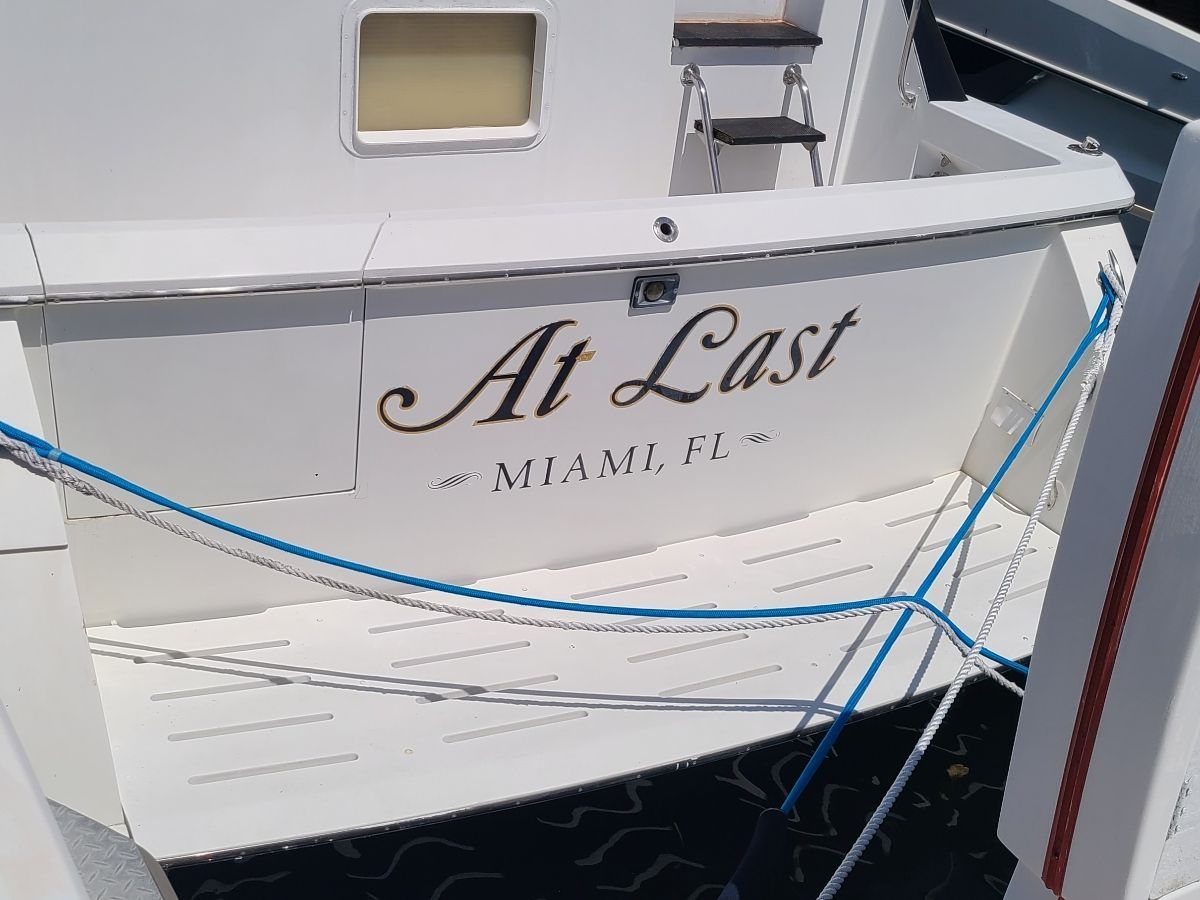 1994 Hatteras Cockpit Motor Yacht - 7