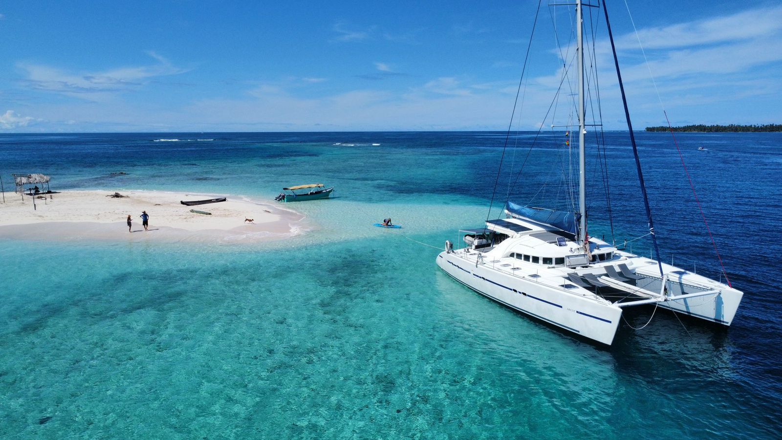 2005 Lagoon 570
