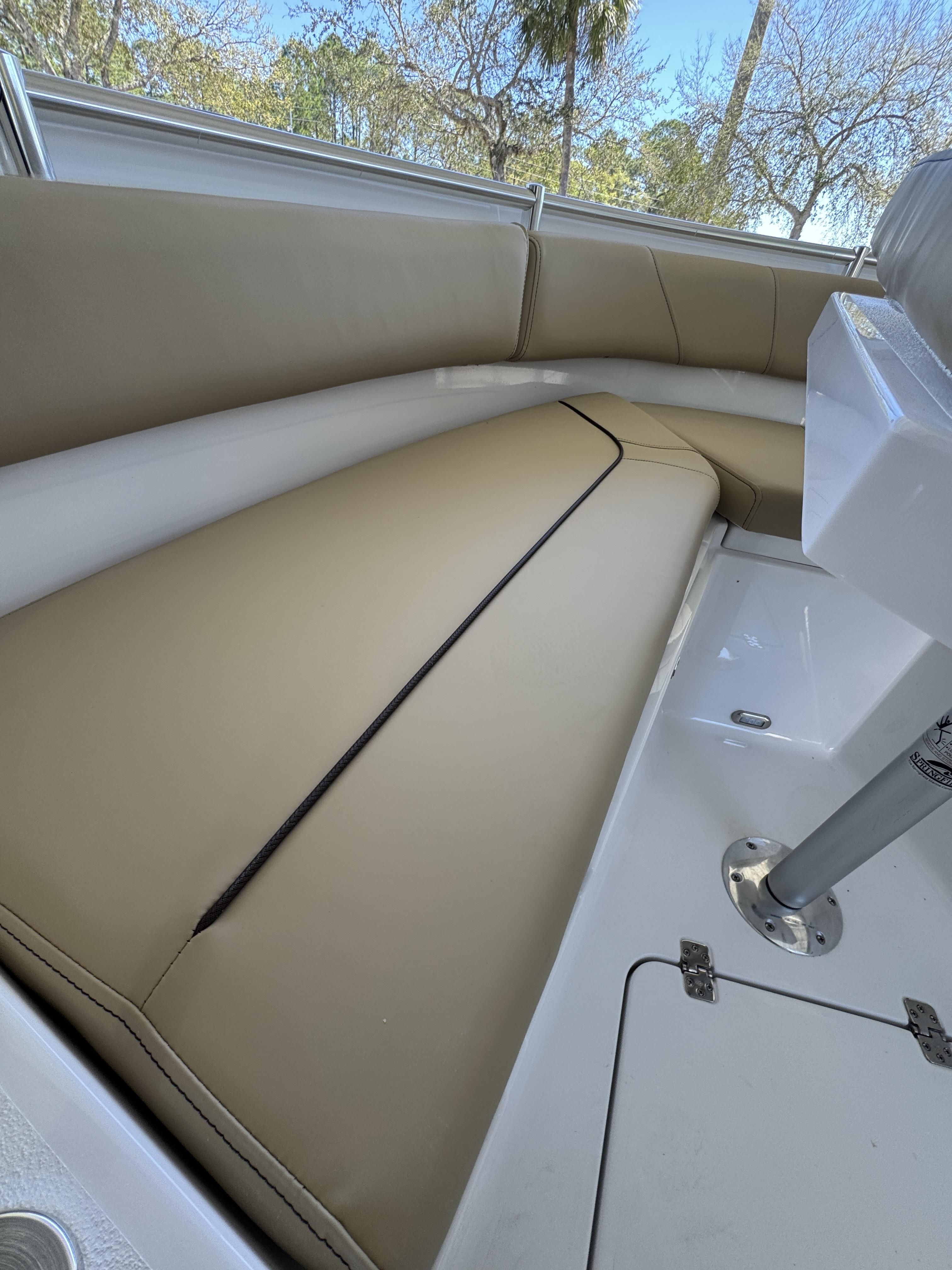 2026 Sportsman Heritage 231 Center Console - 16