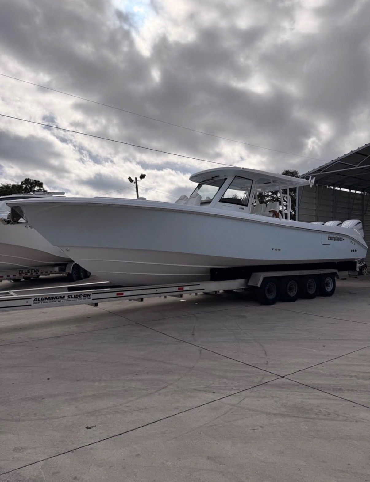 2026 Everglades 375 Center Console