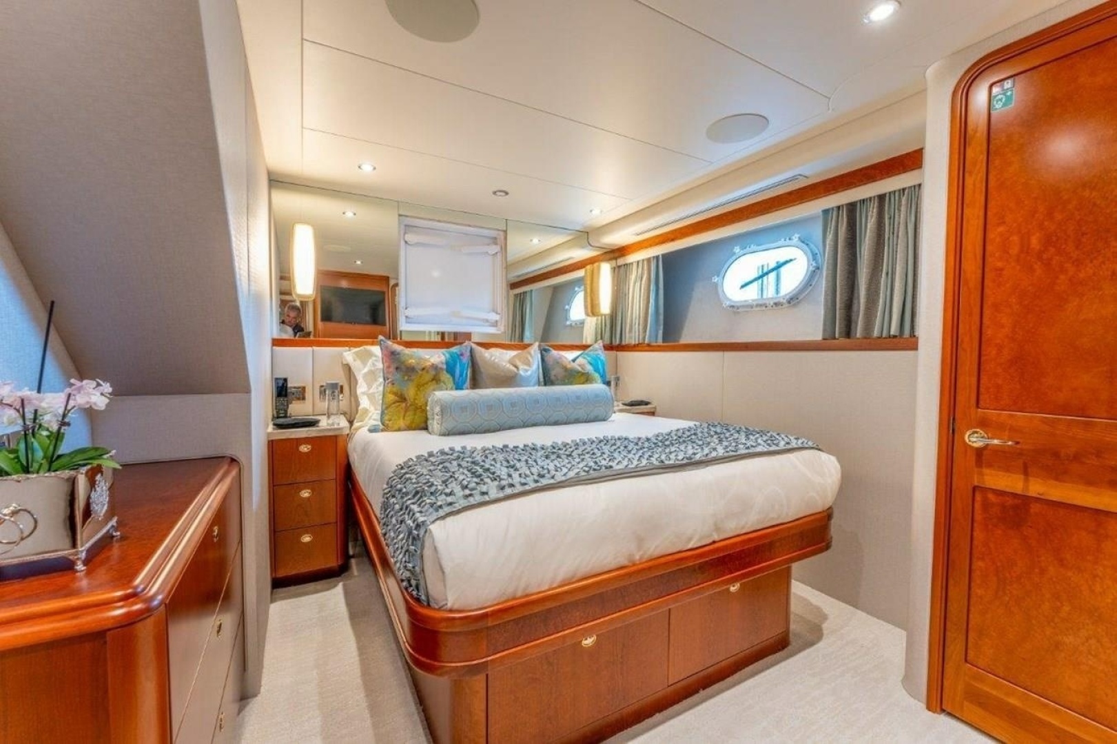 2006 Westport 130 Motoryacht - Image 49