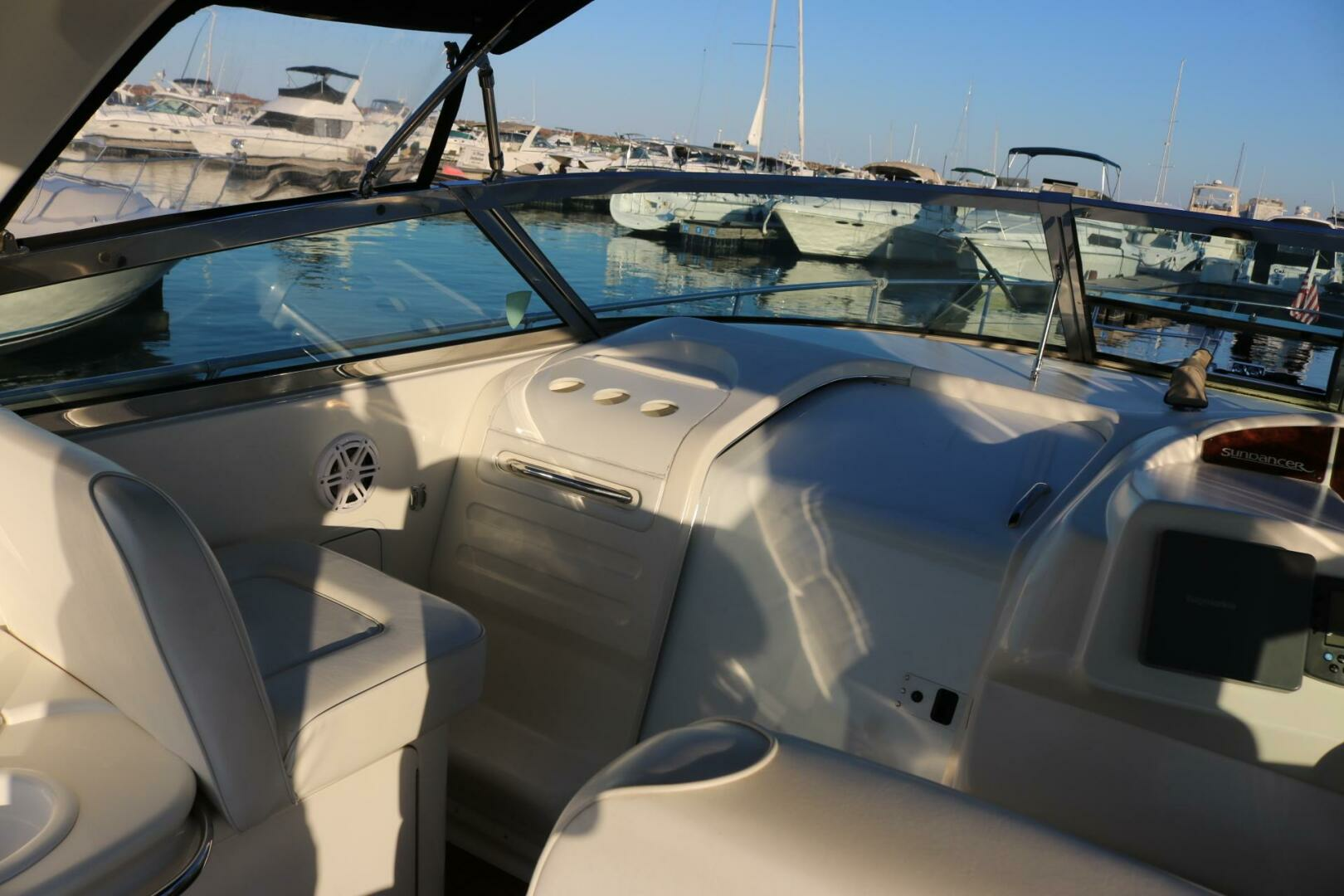 1996 Sea Ray Sundancer - Image 27