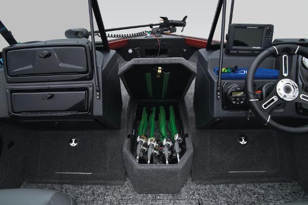 2026 Tracker Targa V-18 Combo - 35