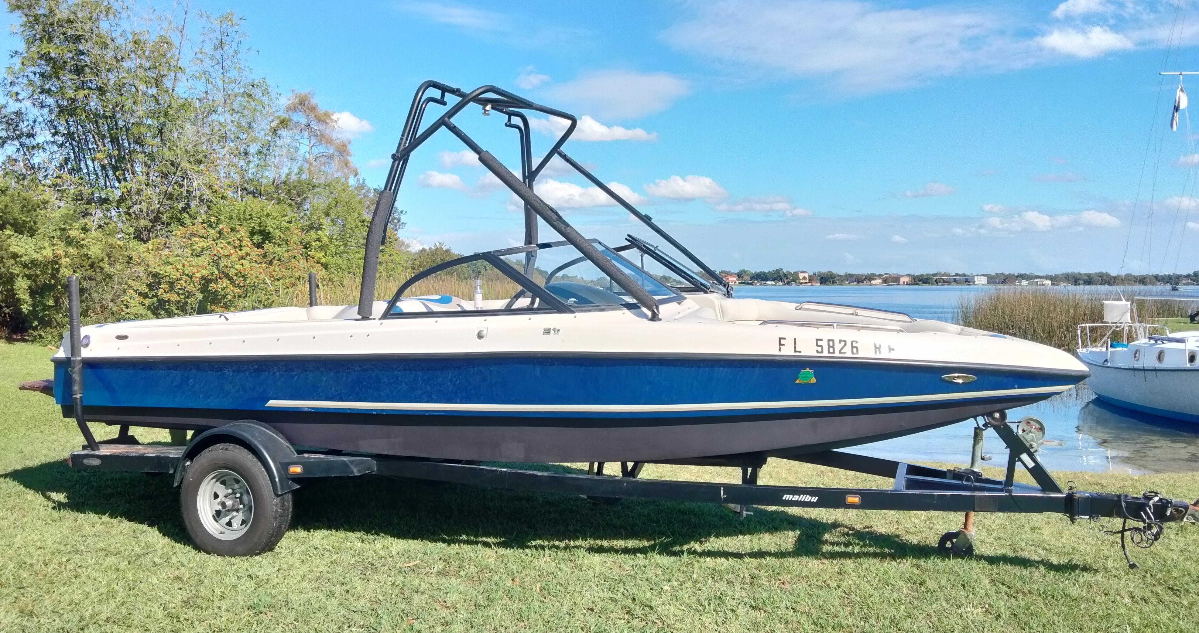 2001 Tigé 21i