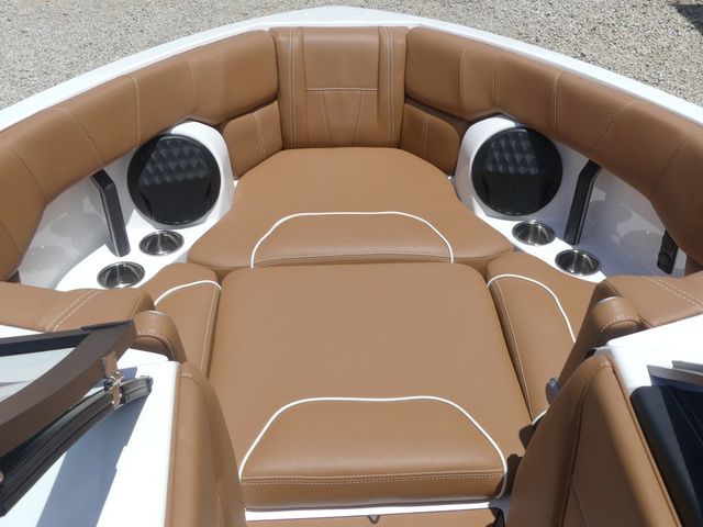 2023 Malibu Wakesetter 23 LSV - 25