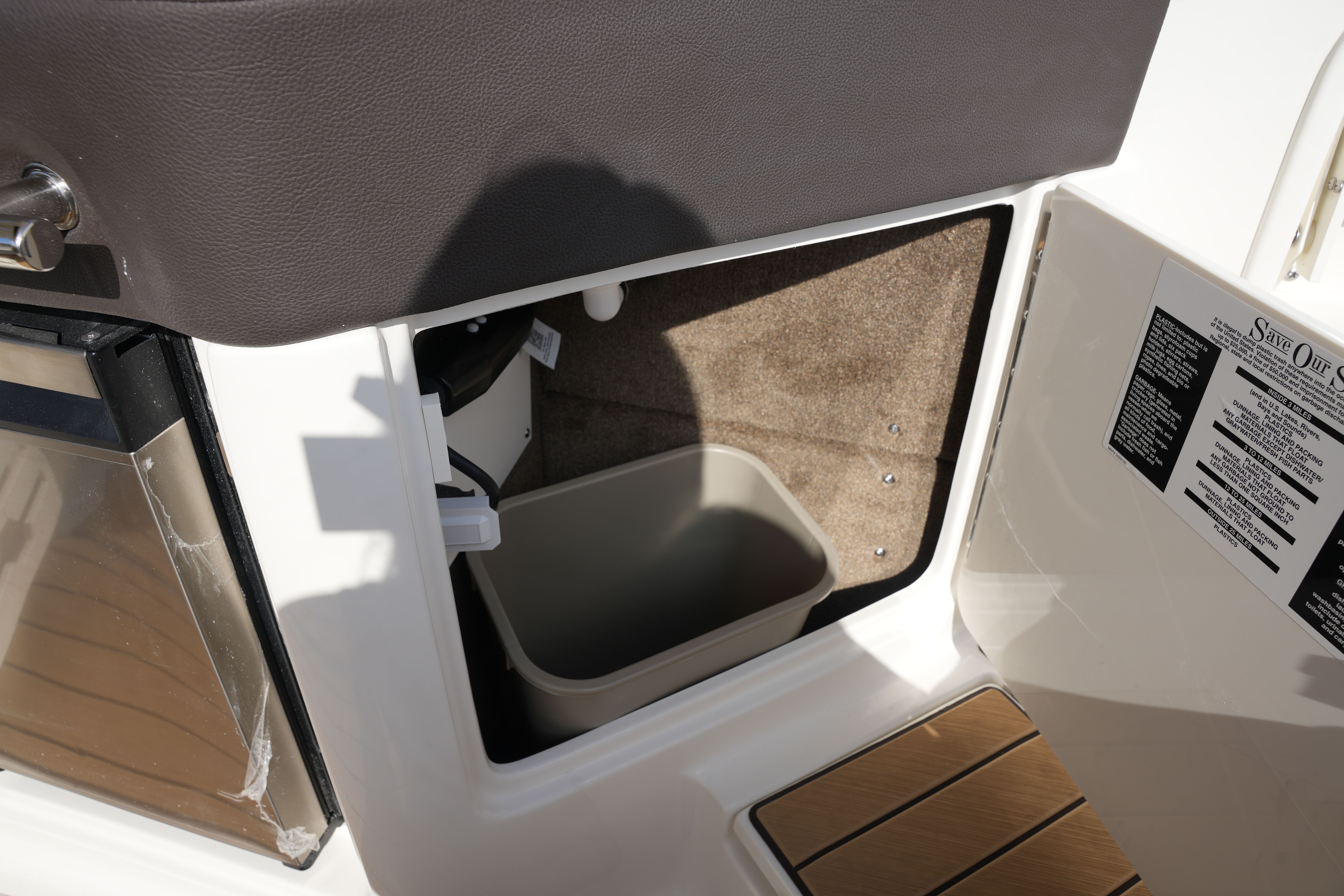 2026 Sea Ray SLX 310 - 20