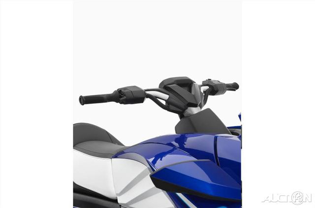 2024 Yamaha WaveRunner GP SVHO - 9