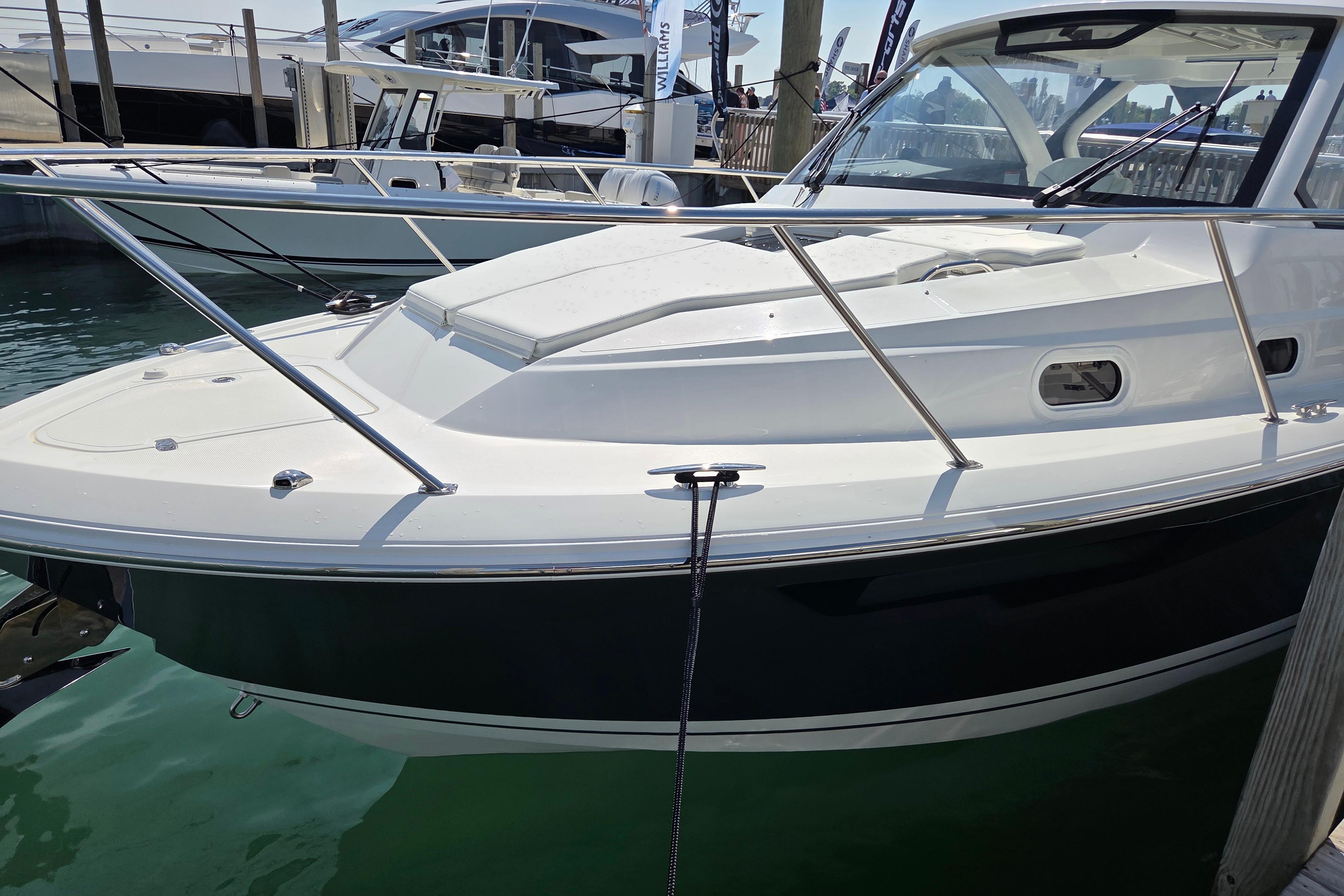 2026 Pursuit OS 325 Offshore
