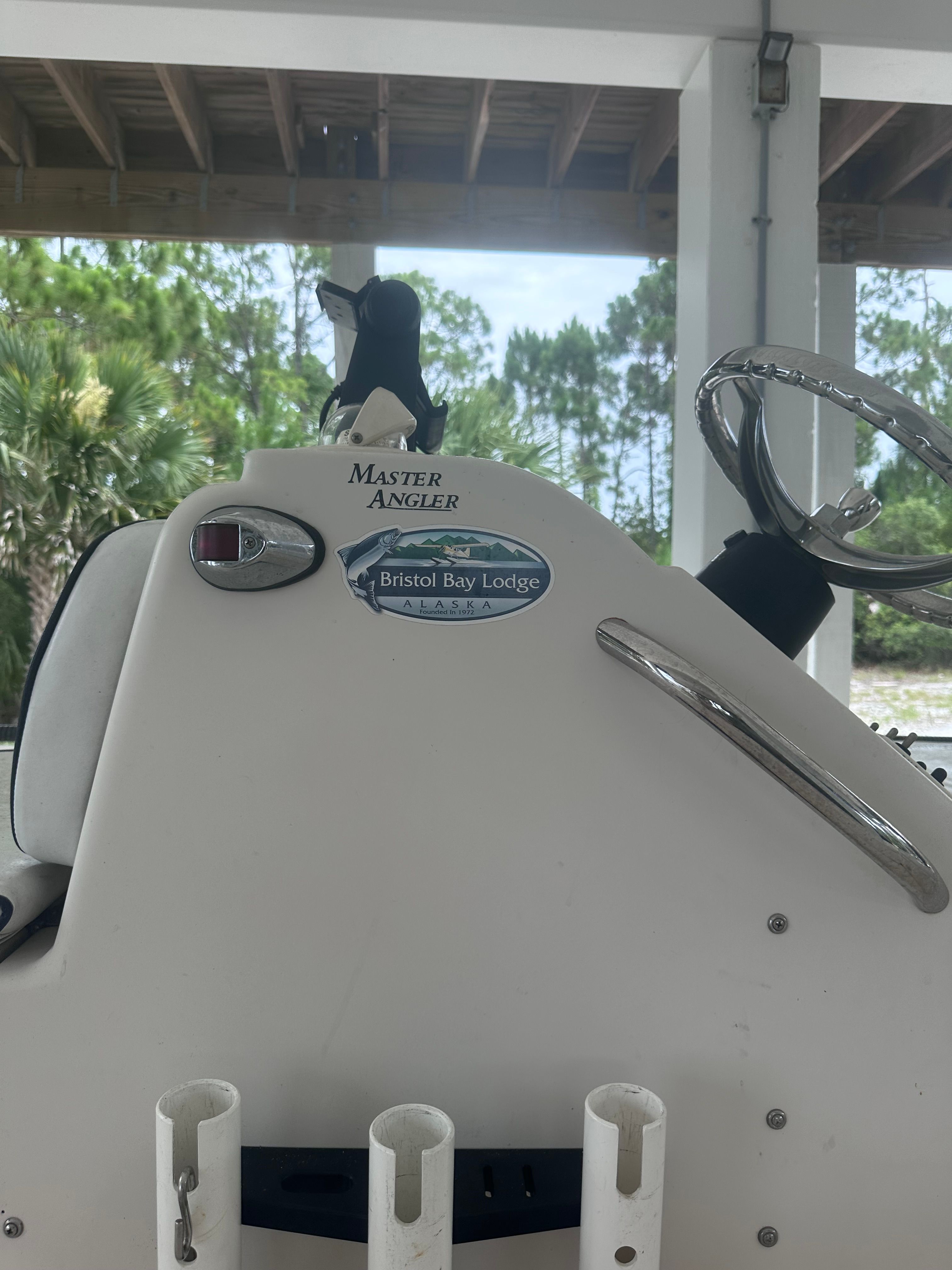 2005 Maverick Master Angler - 2