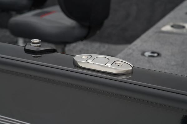 2026 Tracker Pro Guide V-175 WT - 65